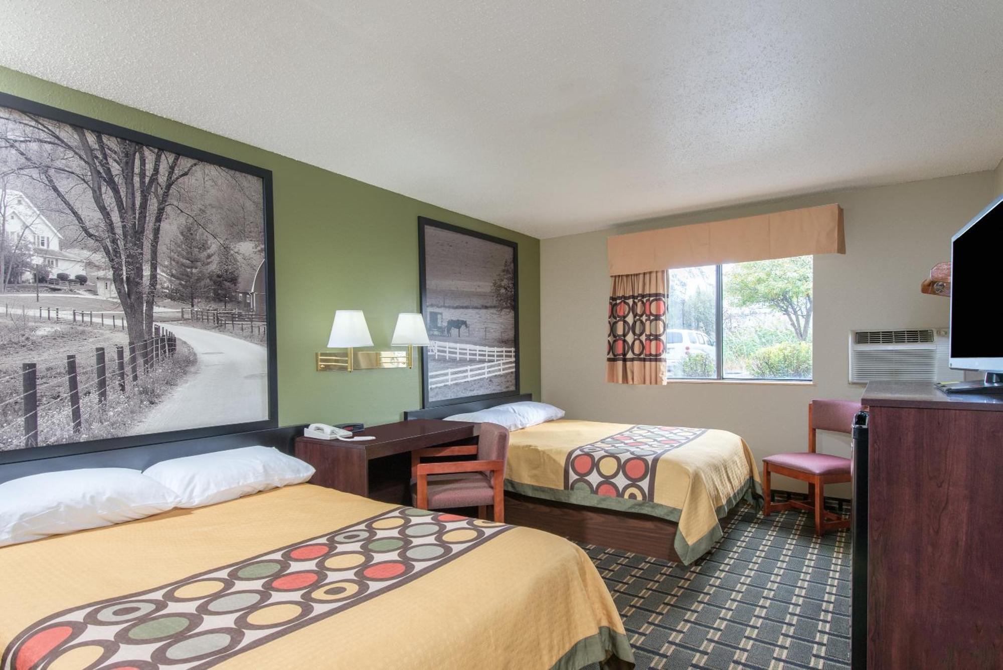 Super 8 By Wyndham Youngstown/Austintown Room photo